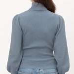 METALLIC YARN BALLOON SLEEVE TOP